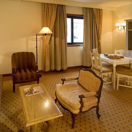 Aparthotel Real Residencia - Turisticos
