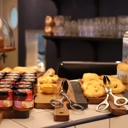 Real Residencia - Turisticos 公寓式酒店 4*