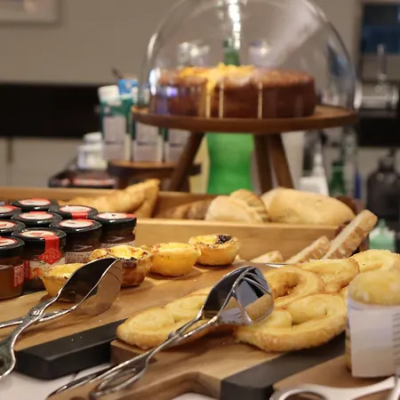 Real Residencia - Turisticos 4*