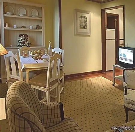 Real Residencia - Turisticos