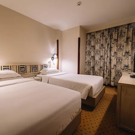 Real Residencia - Turisticos アパートホテル 4*