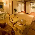 Real Residencia - Turisticos Лиссабон